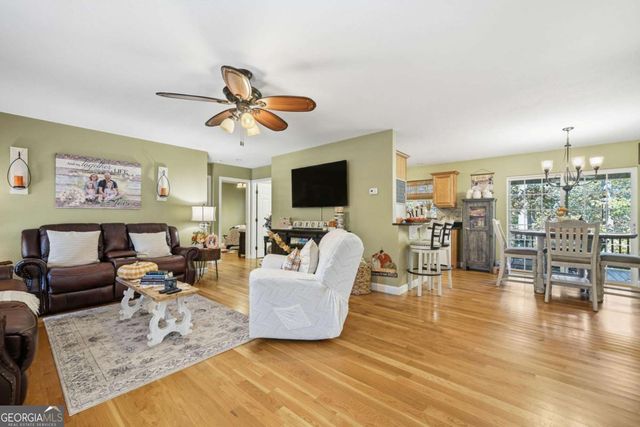 52 Mccollum Road, Ellijay, GA 30540