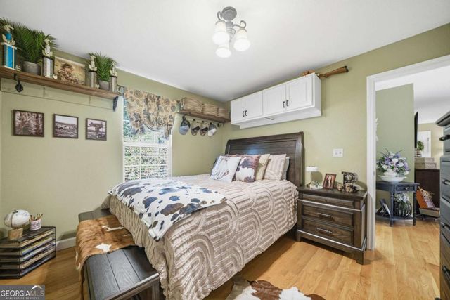 52 Mccollum Road, Ellijay, GA 30540