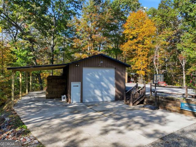 52 Mccollum Road, Ellijay, GA 30540