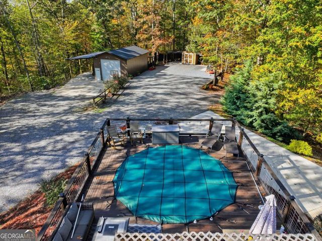 52 Mccollum Road, Ellijay, GA 30540