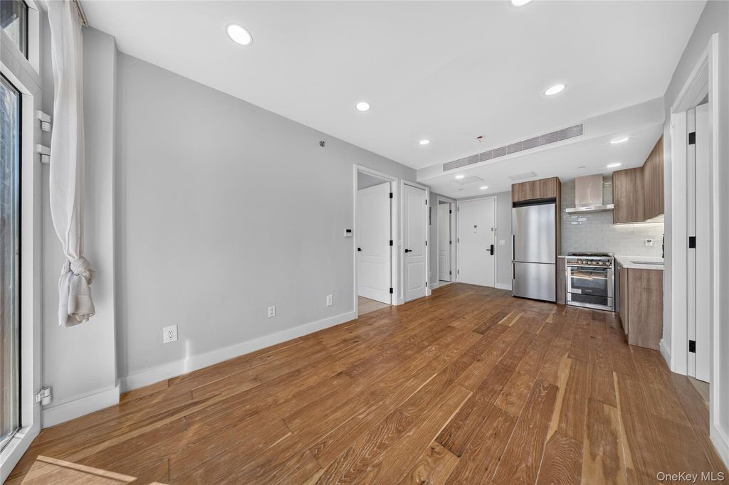 14617 Northern Boulevard 2A, Flushing, NY 11354 — photo 5
