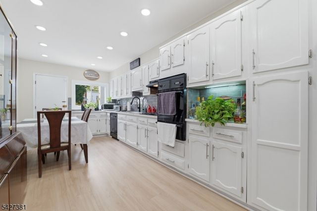 813 20Th St, Union City, NJ 07087