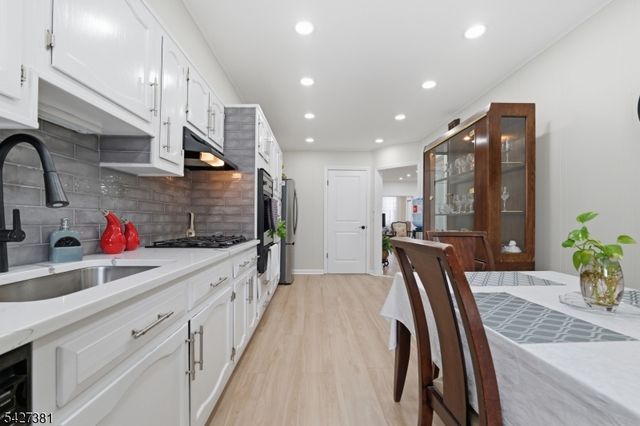813 20Th St, Union City, NJ 07087