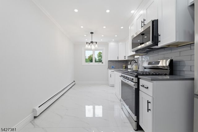 813 20Th St, Union City, NJ 07087