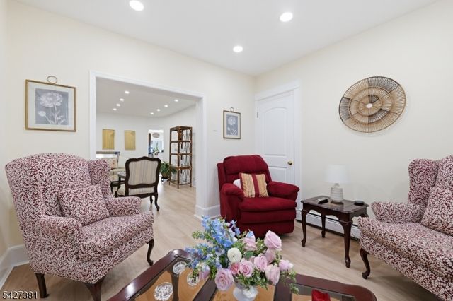 813 20Th St, Union City, NJ 07087