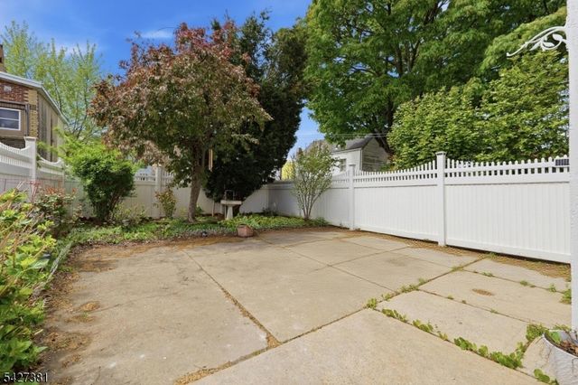 813 20Th St, Union City, NJ 07087