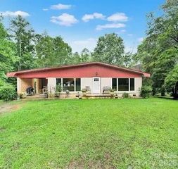 1239 Carlisle White Road, Chester, SC 29706
