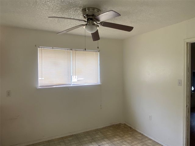 2666 Kellogg Avenue, Dallas, TX 75216
