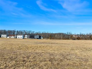 2 Brune Business Park Court 3a, Warrenton, MO 63383