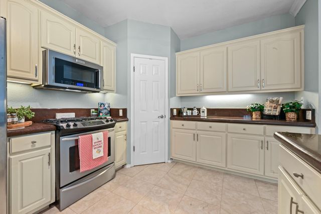 5313 Moon Shadow DR, Austin, TX 78735