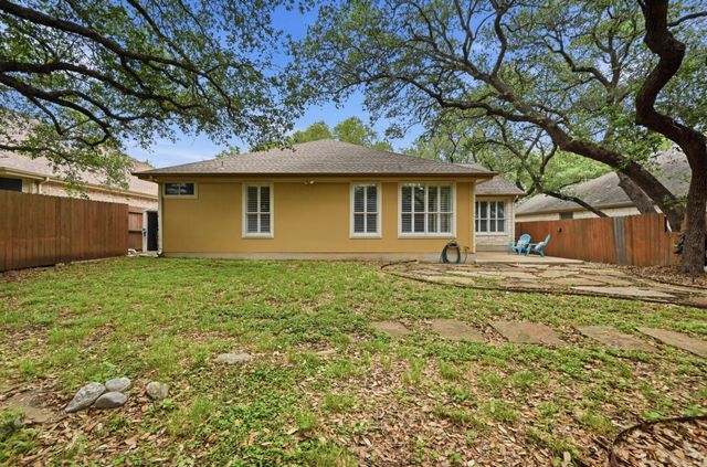 5313 Moon Shadow DR, Austin, TX 78735