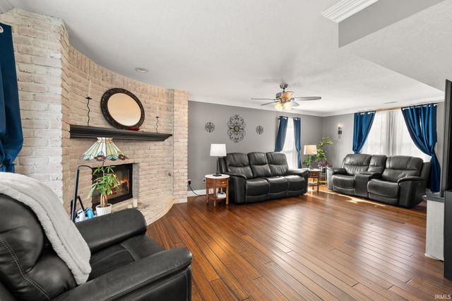 917 Abbey Place Boulevard, Fort Wayne, IN 46804