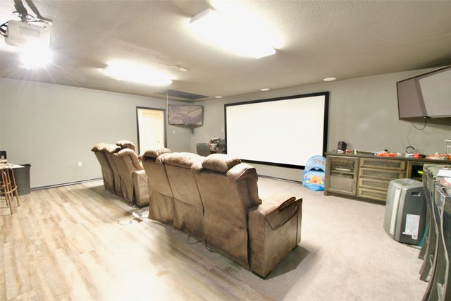 717 Oakmont Drive, Hewitt, TX 76643