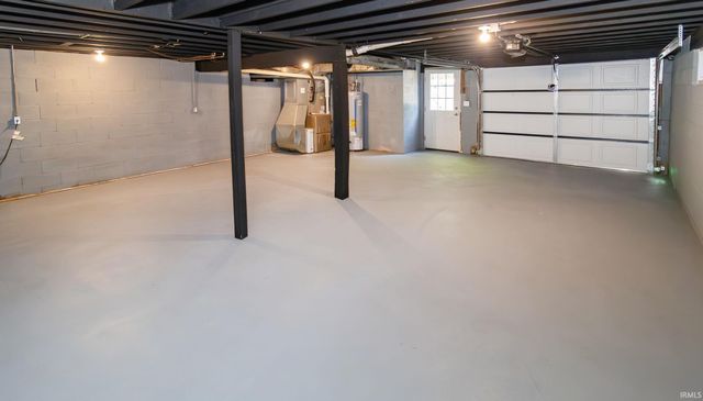 11705 Carol Heights Lane, Evansville, IN 47712