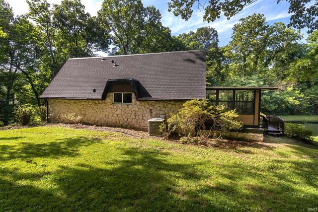 11705 Carol Heights Lane, Evansville, IN 47712