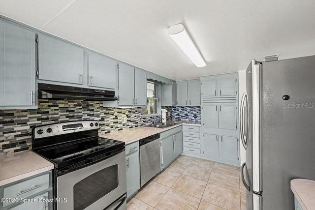 2292 LAKEVIEW DRIVE, Melbourne, FL 32935
