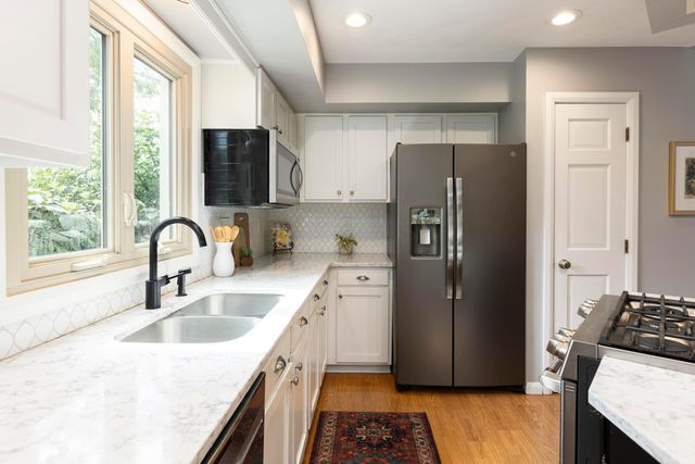 5640 Lynx Drive, Westerville, OH 43081