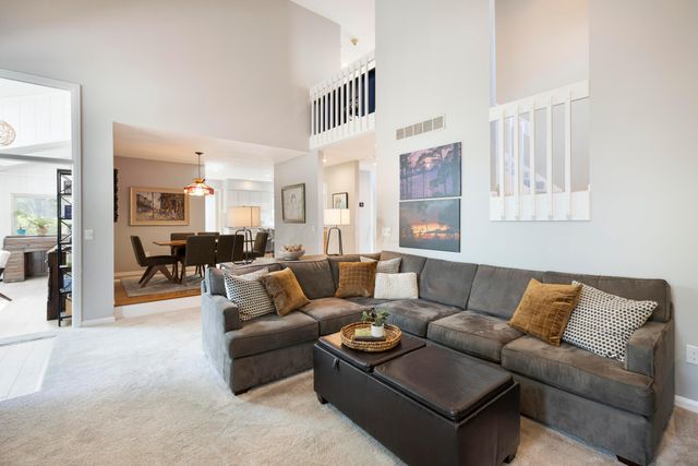 5640 Lynx Drive, Westerville, OH 43081