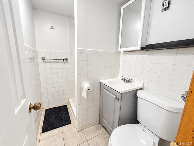 147-48 24th Avenue, Whitestone, NY 11357