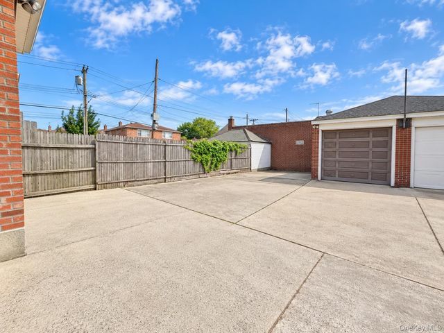 147-48 24th Avenue, Whitestone, NY 11357
