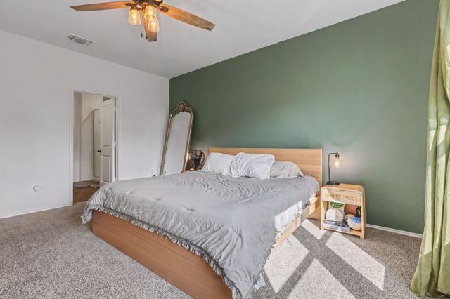 209 Ehrlich ST, Kyle, TX 78640