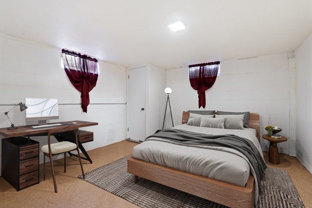 1807 Glenwood Avenue, Joliet, IL 60435