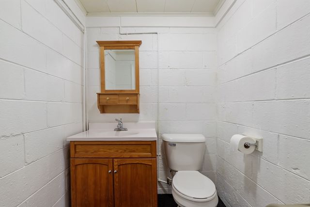 1807 Glenwood Avenue, Joliet, IL 60435