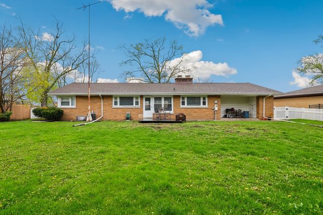 1807 Glenwood Avenue, Joliet, IL 60435