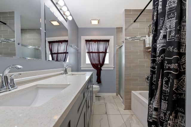 1807 Glenwood Avenue, Joliet, IL 60435