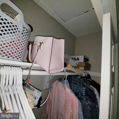 672 YORKSHIRE DR, Edgewood, MD 21040