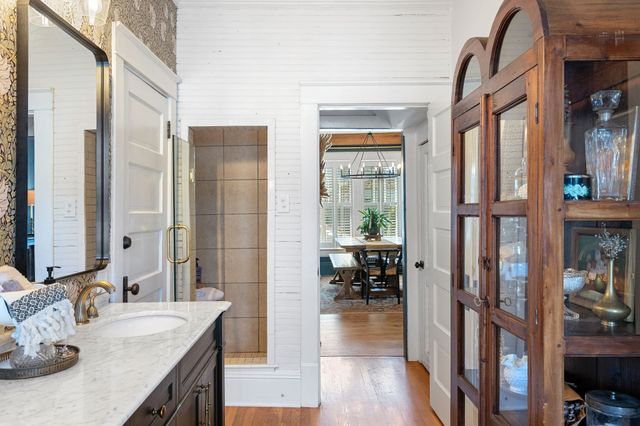 117 5th Ave, Columbia, TN 38401