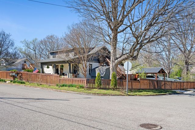 117 5th Ave, Columbia, TN 38401