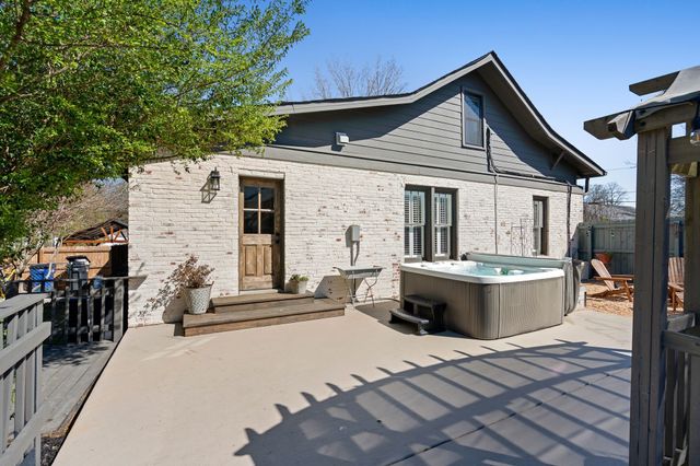 117 5th Ave, Columbia, TN 38401