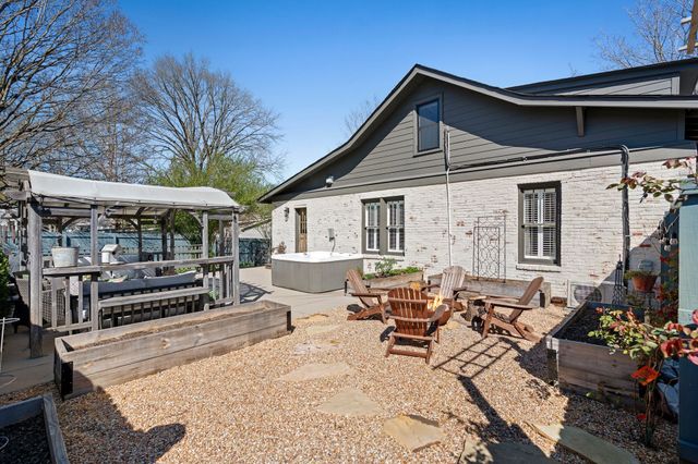 117 5th Ave, Columbia, TN 38401