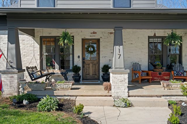 117 5th Ave, Columbia, TN 38401