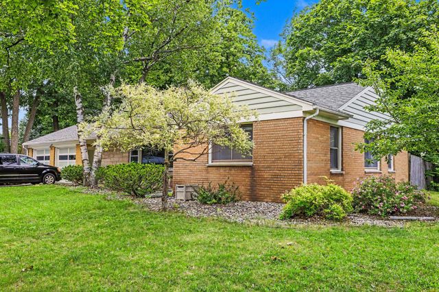 1021 Farrell Avenue, Kalamazoo City, MI 49006
