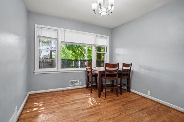 1021 Farrell Avenue, Kalamazoo City, MI 49006
