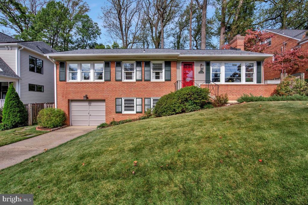 5811 RIDGEFIELD RD, Bethesda, MD 20816