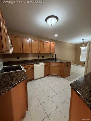25499 Wyngate Court, Huron Charter Township, MI 48134