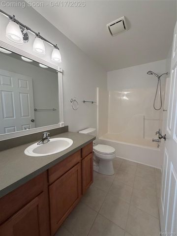 25499 Wyngate Court, Huron Charter Township, MI 48134