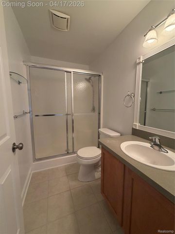 25499 Wyngate Court, Huron Charter Township, MI 48134