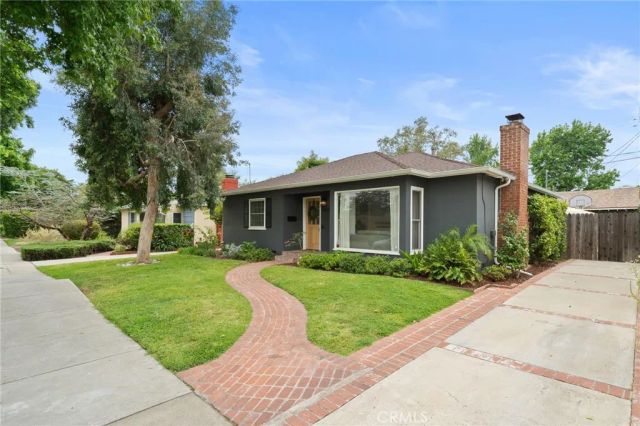 5423 Columbus Ave, Sherman Oaks, CA 91411