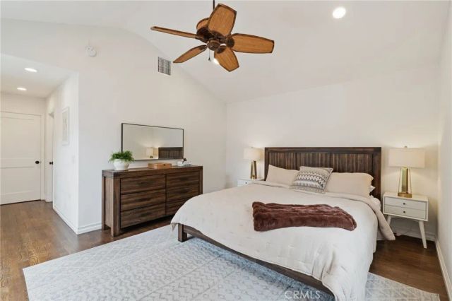 5423 Columbus Ave, Sherman Oaks, CA 91411