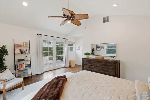 5423 Columbus Ave, Sherman Oaks, CA 91411