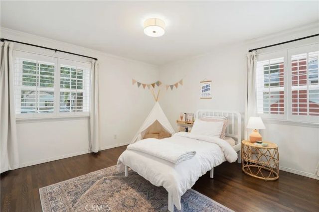 5423 Columbus Ave, Sherman Oaks, CA 91411