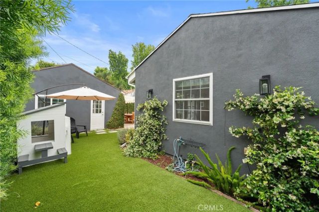 5423 Columbus Ave, Sherman Oaks, CA 91411