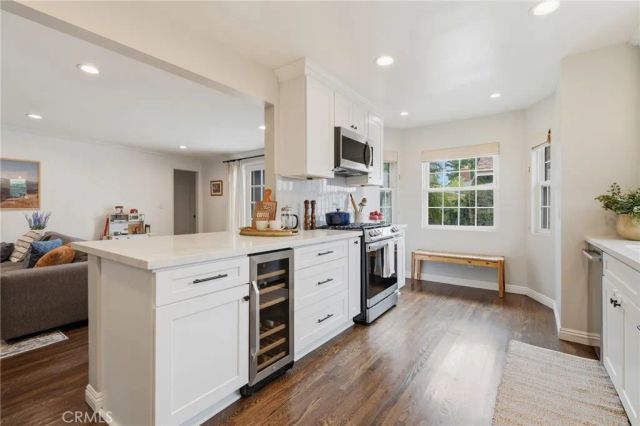 5423 Columbus Ave, Sherman Oaks, CA 91411