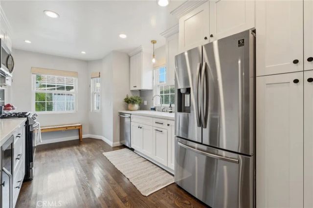 5423 Columbus Ave, Sherman Oaks, CA 91411