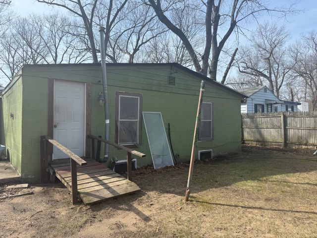 725 Minnie Street, Michigan City, IN 46360