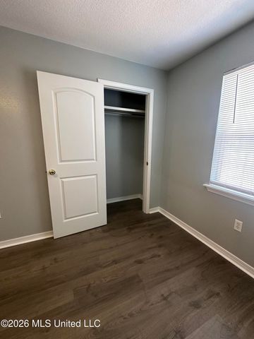 1206 Beach Avenue, Gulfport, MS 39501